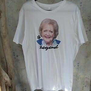 BC SPCA Betty White Front Graphic Unisex Size XL Oversized White TShirt